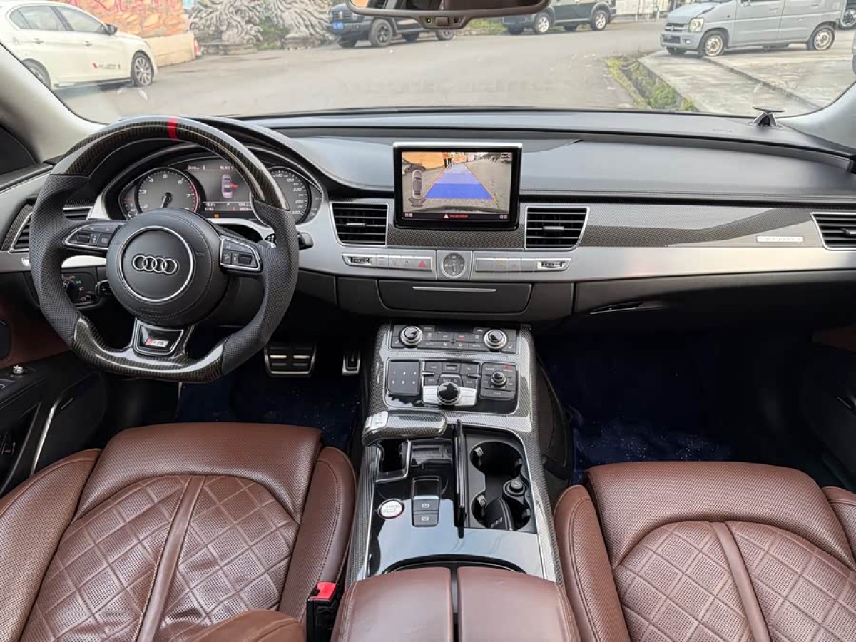 Audi S8 2014 car image #6