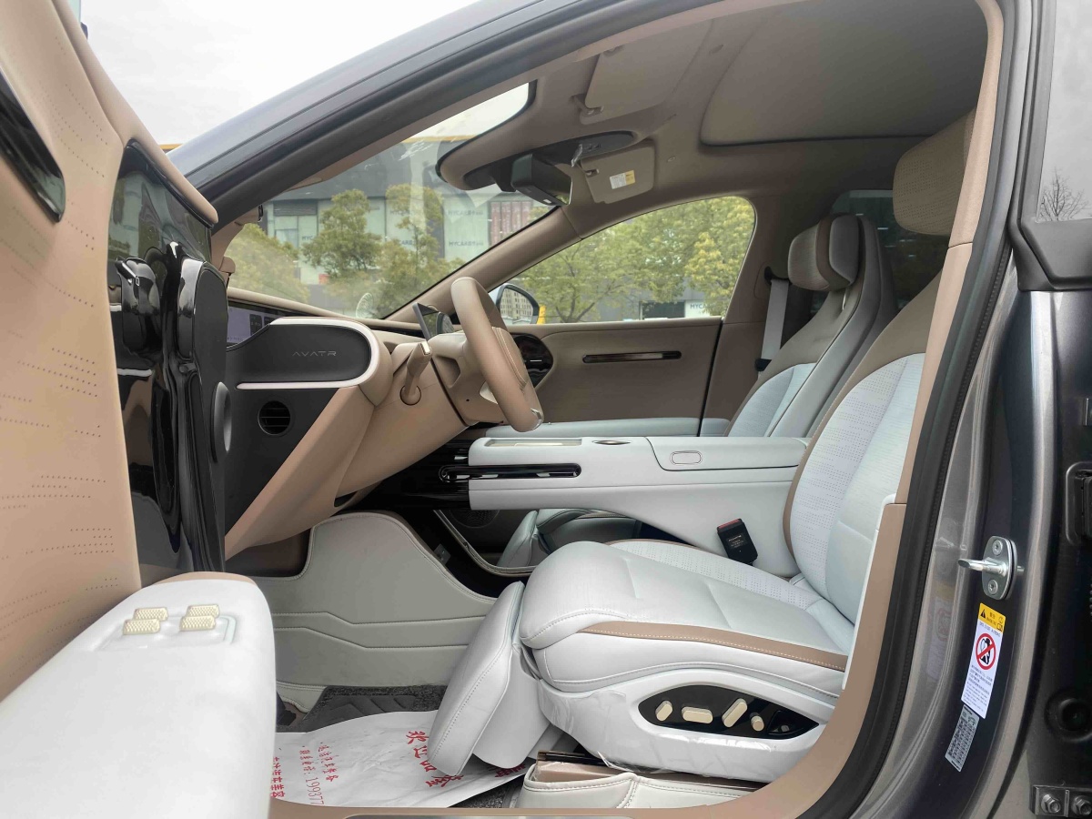 Avatr 07 2025 car image #6