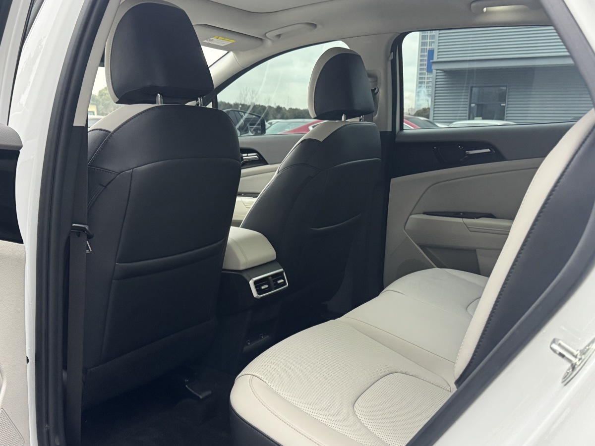 Kia Sportage 2024 car image #6