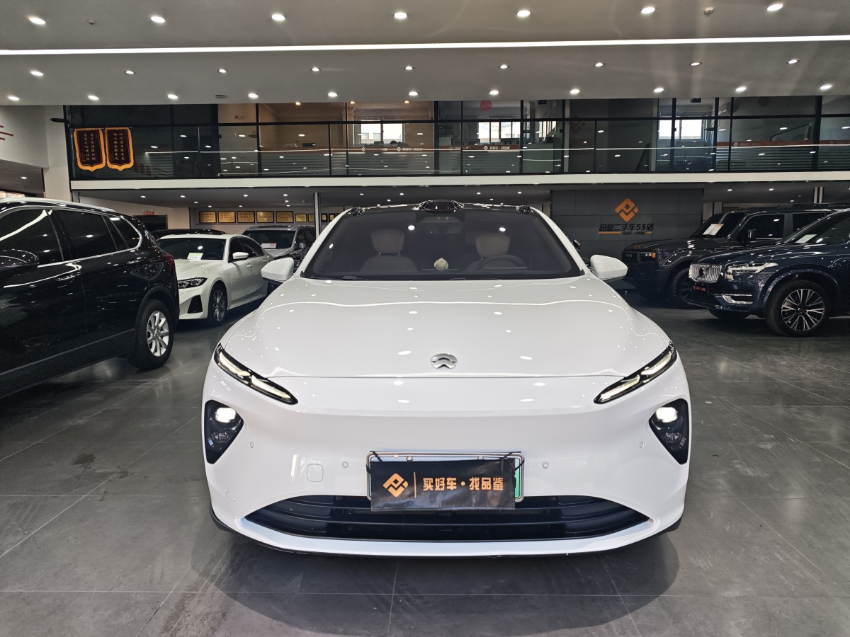 NIO ET7 2022 immagine di auto #6