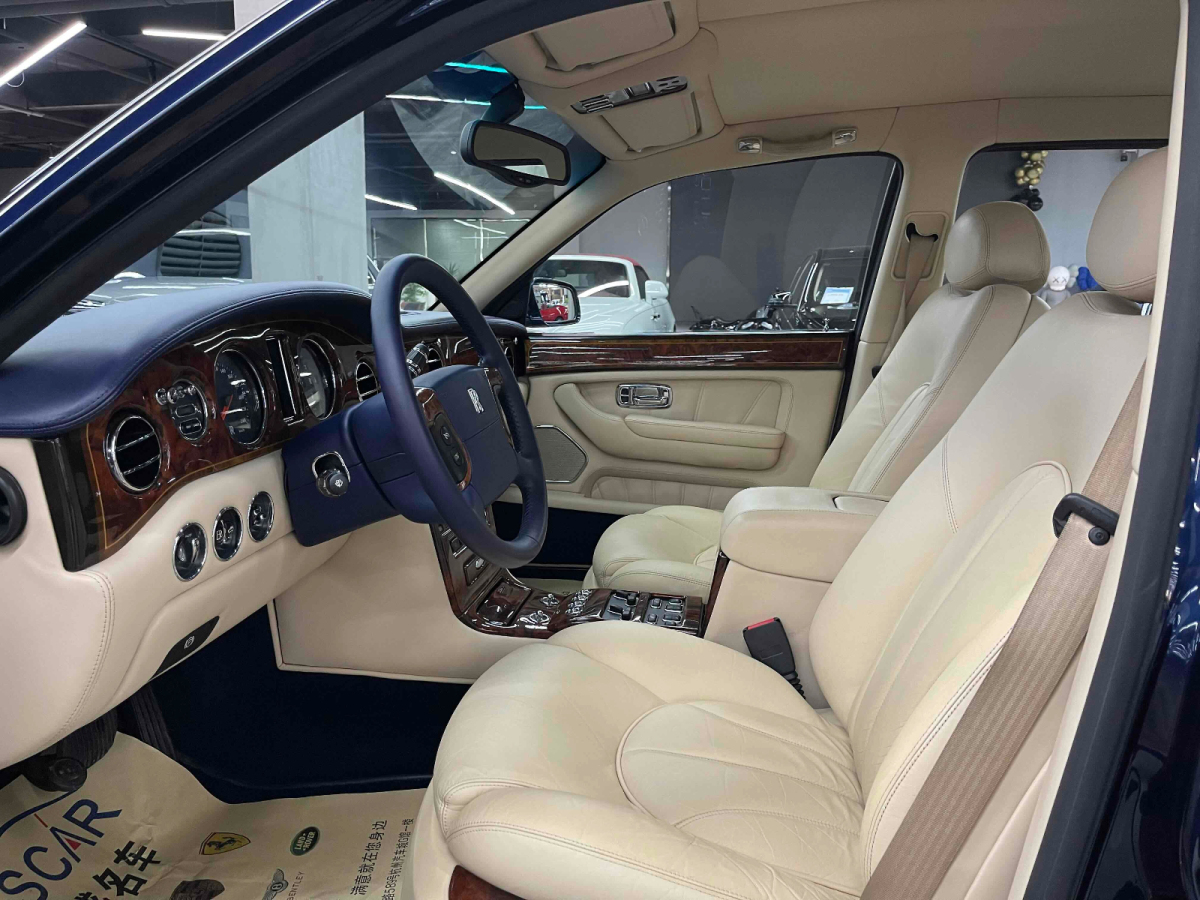 Rolls-Royce 2011 car image #6