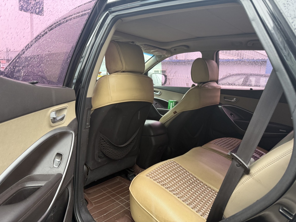 Hyundai Santa Fe 2015 #6 Hyundai Santa Fe 2015 car image #6