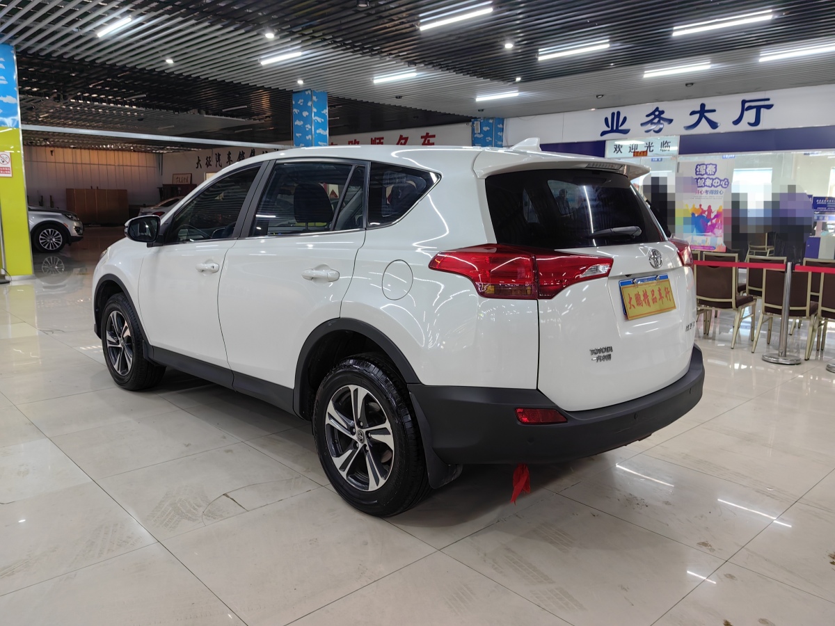 Toyota RAV4 2016 #6 Toyota RAV4 2016 immagine di auto #6