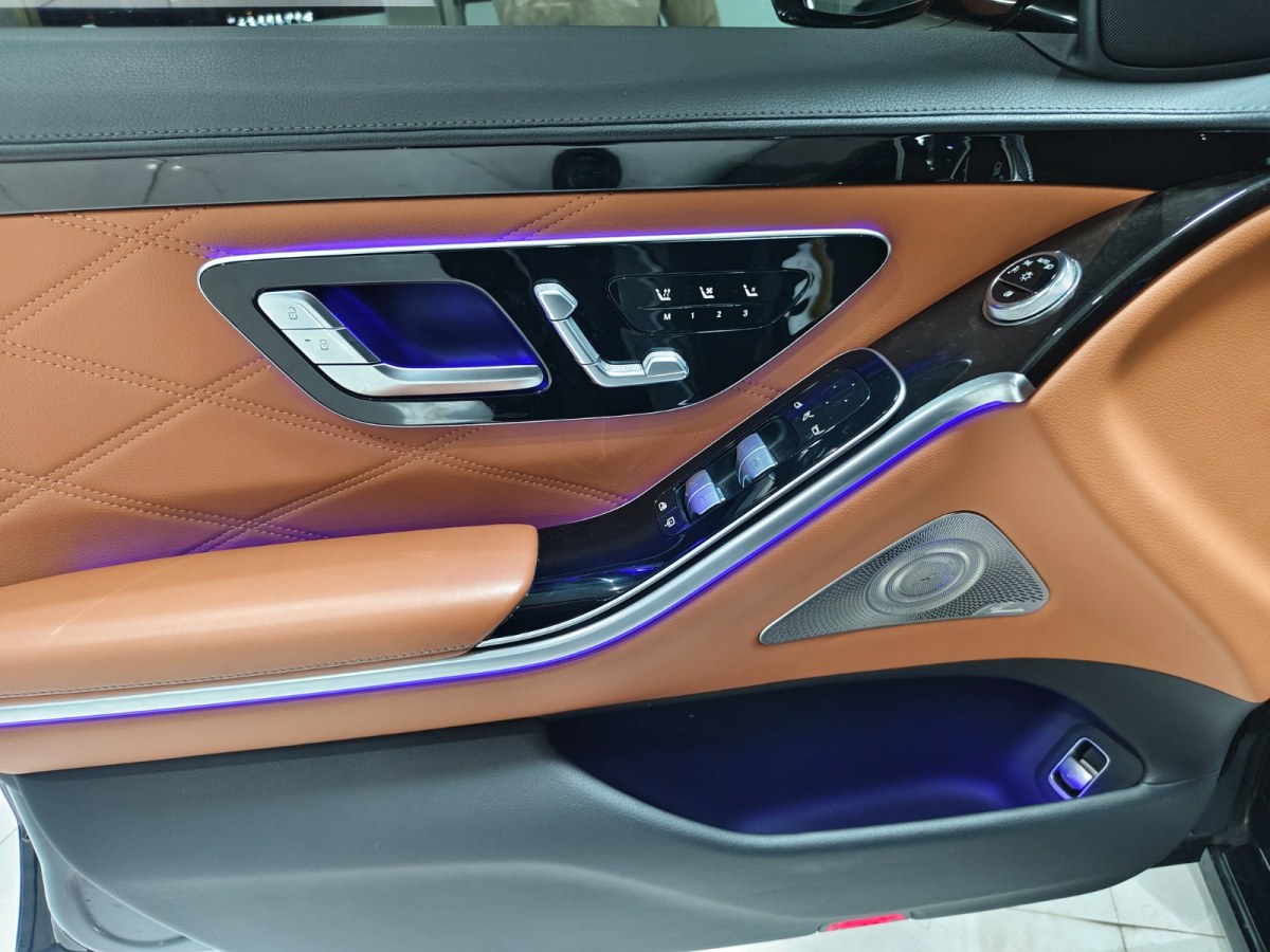 Mercedes-Benz 2023 car image #6