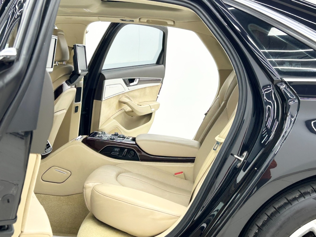 Audi 2013 car image #6