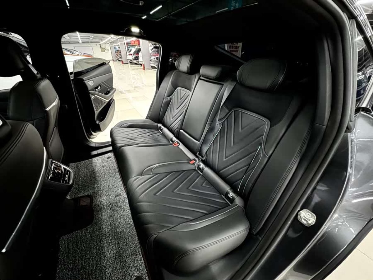 Deepal SL03 2025 car image #6