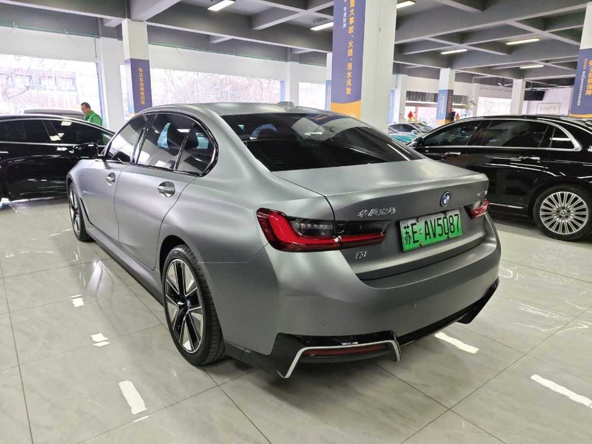 BMW i3 2023 immagine di auto #6