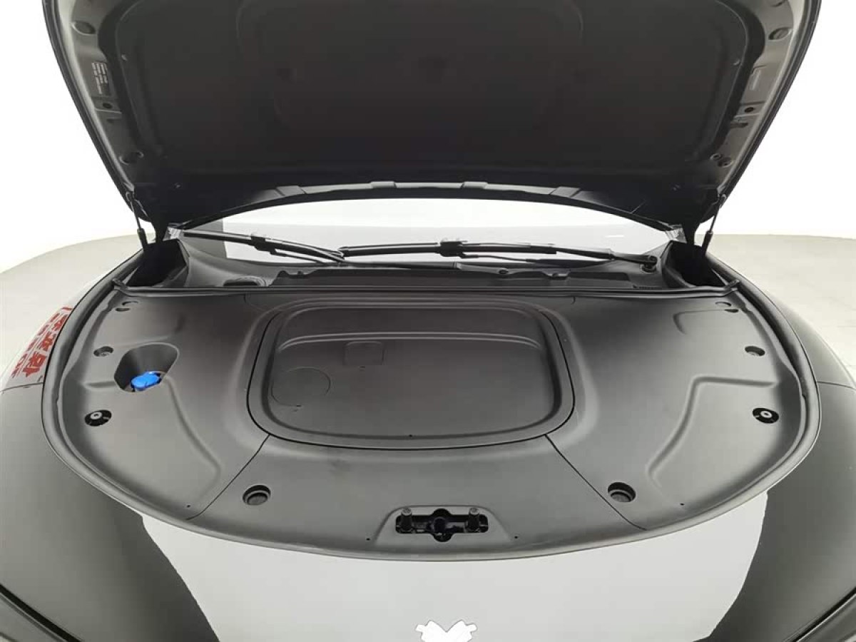 哪吒汽车 哪吒S 2023 汽车图片 #6