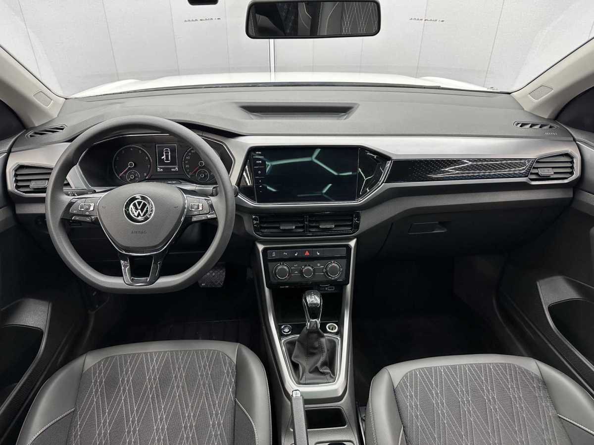 Volkswagen T-Cross 2021 #6 Volkswagen T-Cross 2021 car image #6