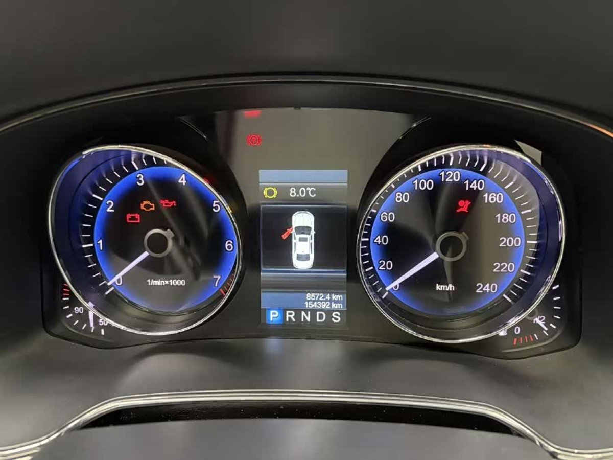 HongQi 2012 #6 HongQi 2012 car image #6