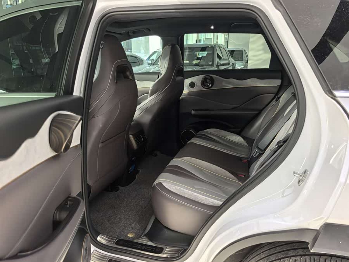 BYD Frigate 07 2024 #6 BYD Frigate 07 2024 car image #6