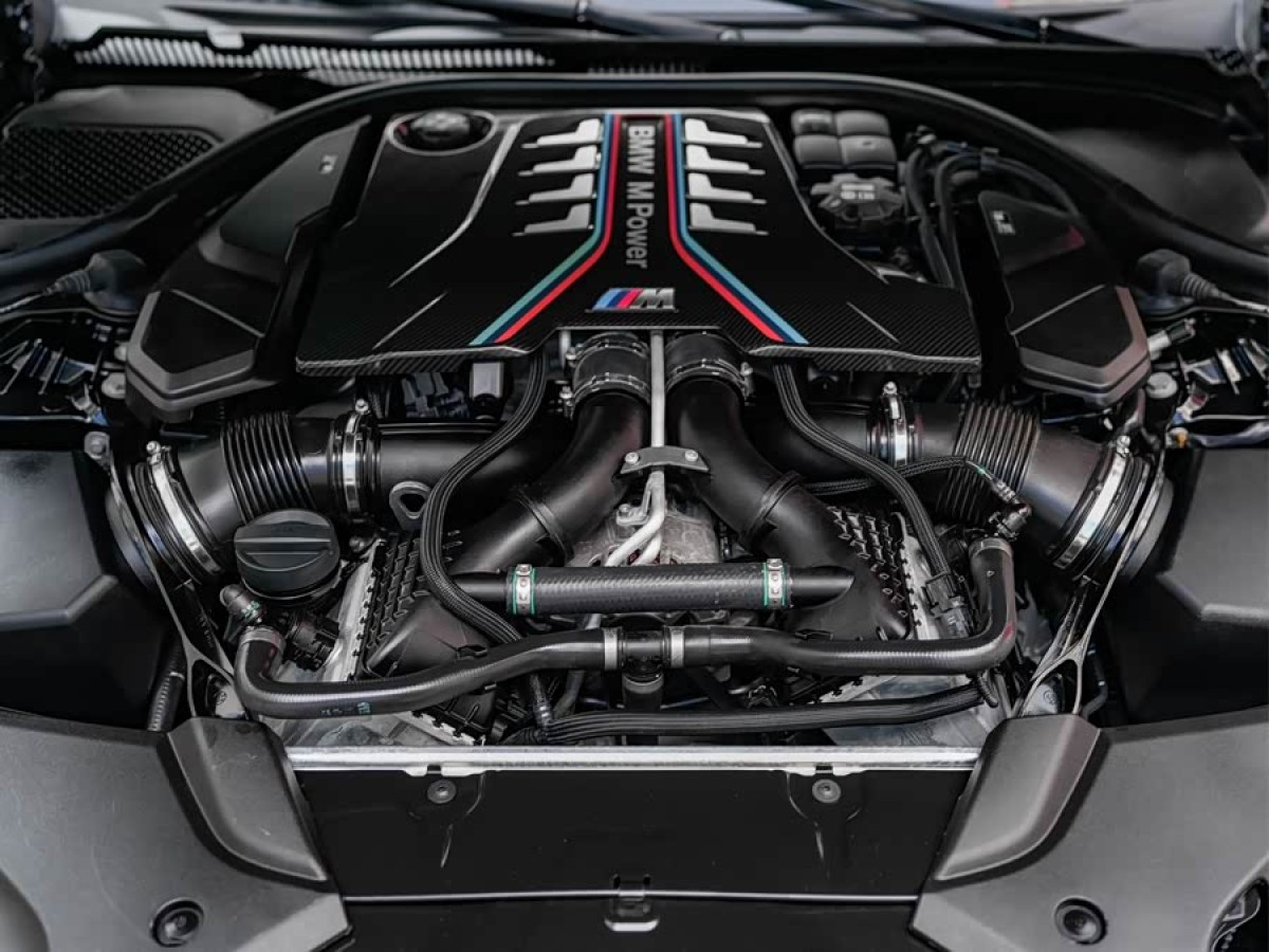 BMW 2018 car image #6