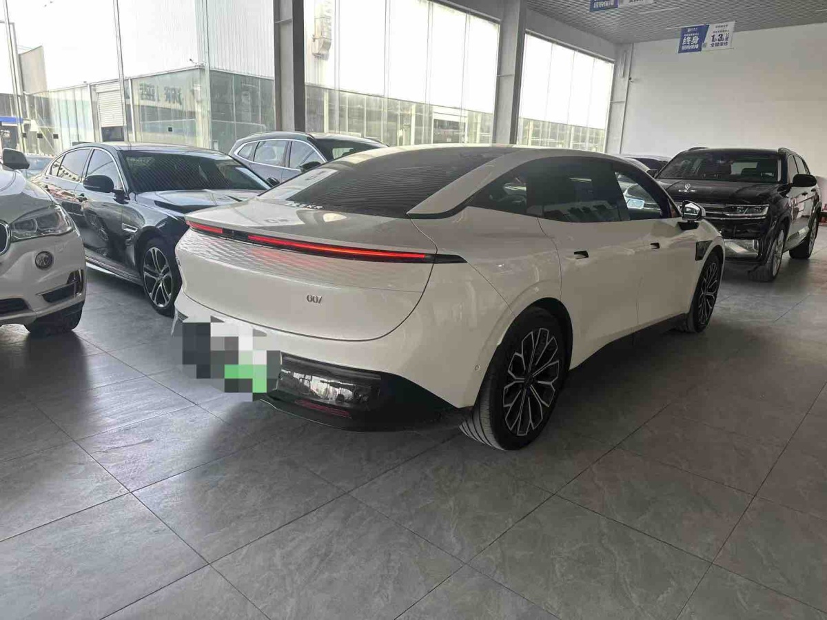 极氪 极氪007 2023 汽车图片 #6