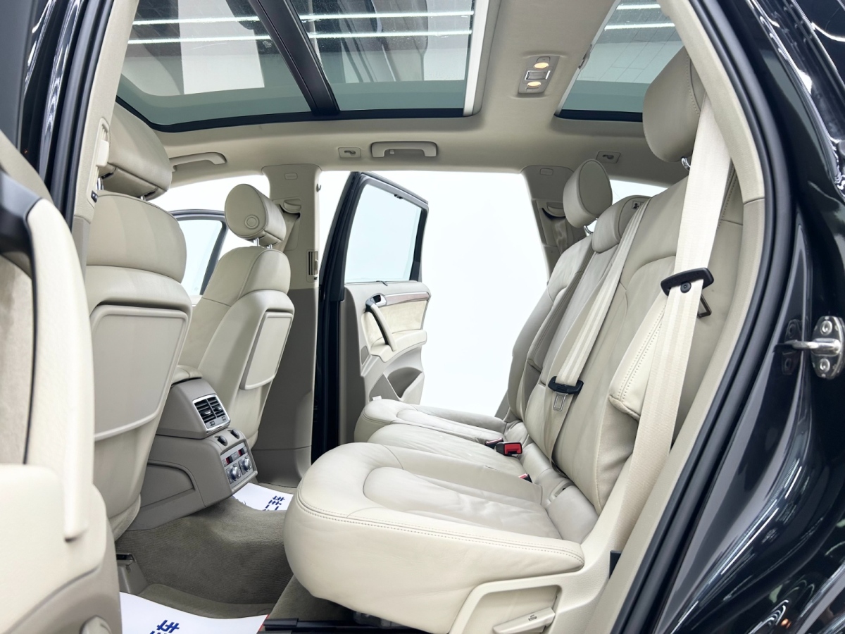 Audi Q7 2013 car image #6