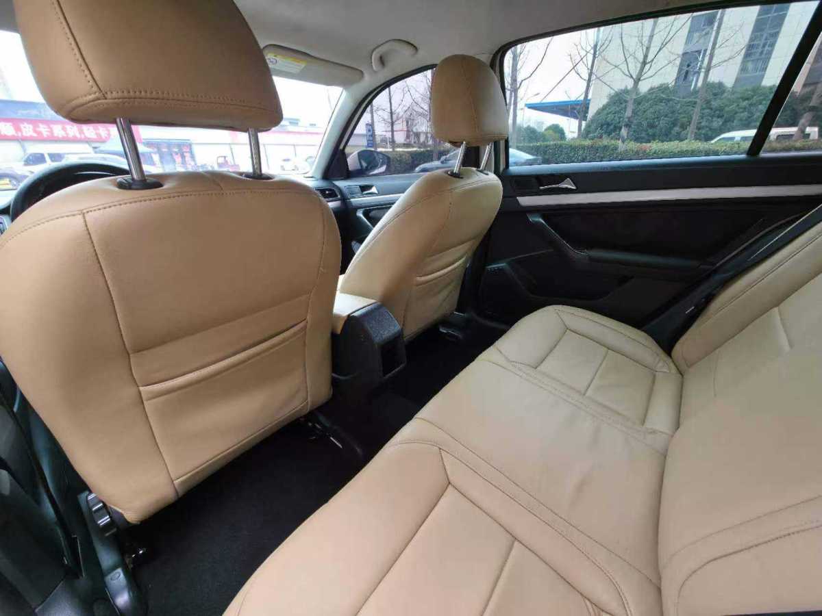 Volkswagen Lavida 2016 immagine di auto #6