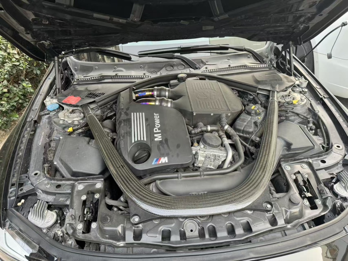 宝马 宝马M4 2017 汽车图片 #6