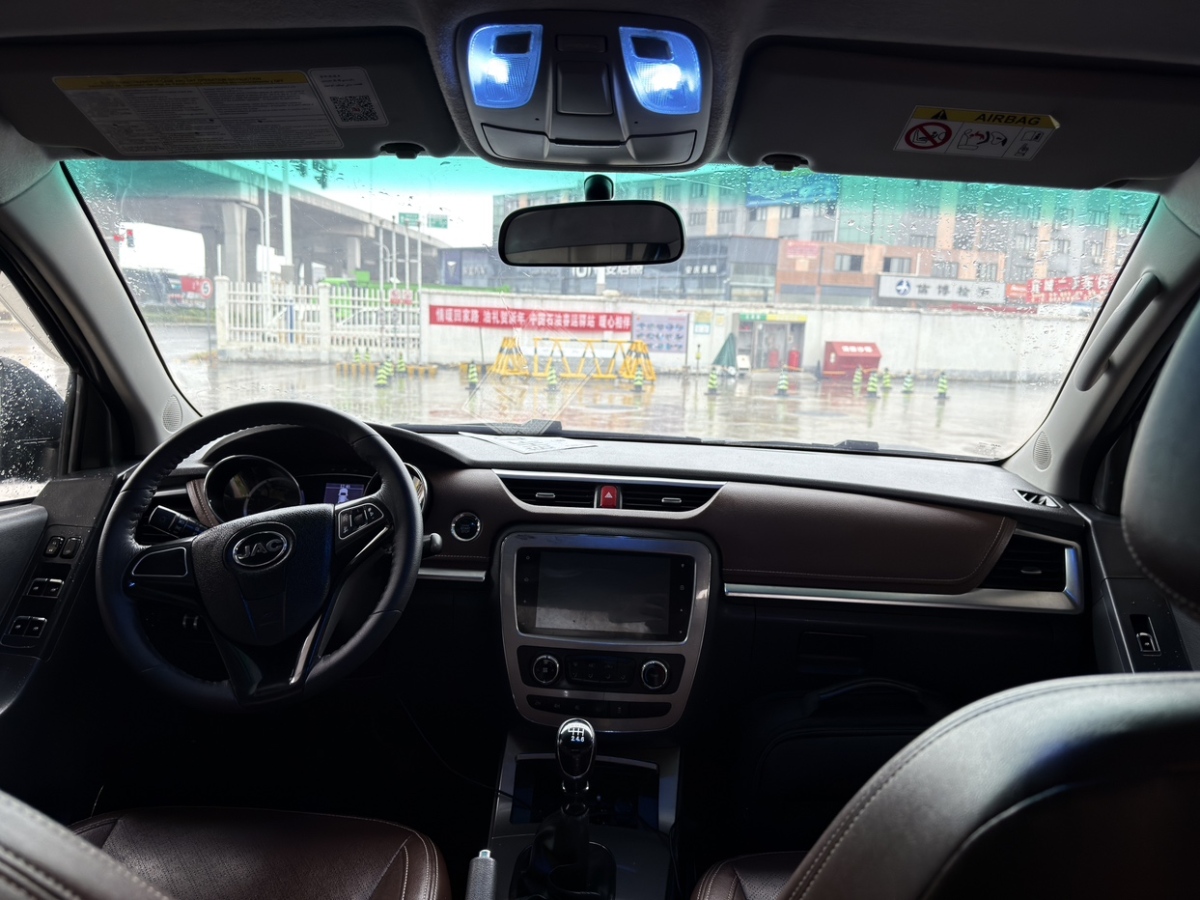 JAC 2019 car image #6