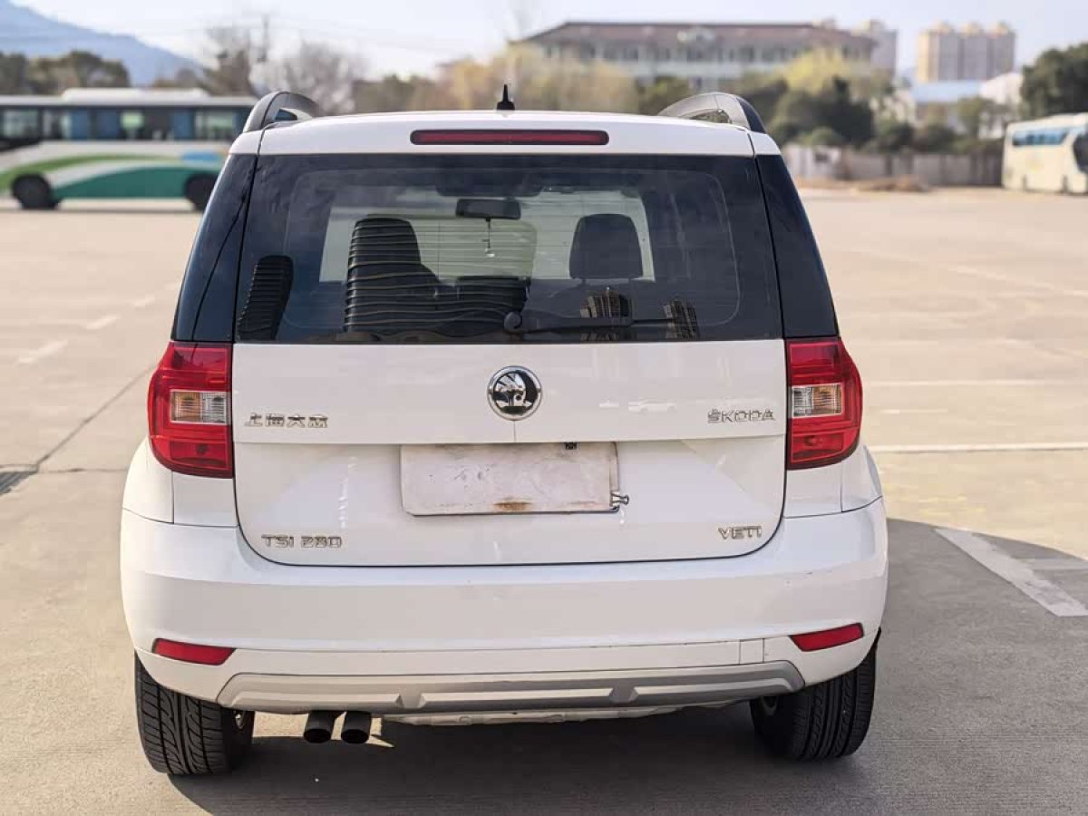 Skoda Yeti 2016 car image #6