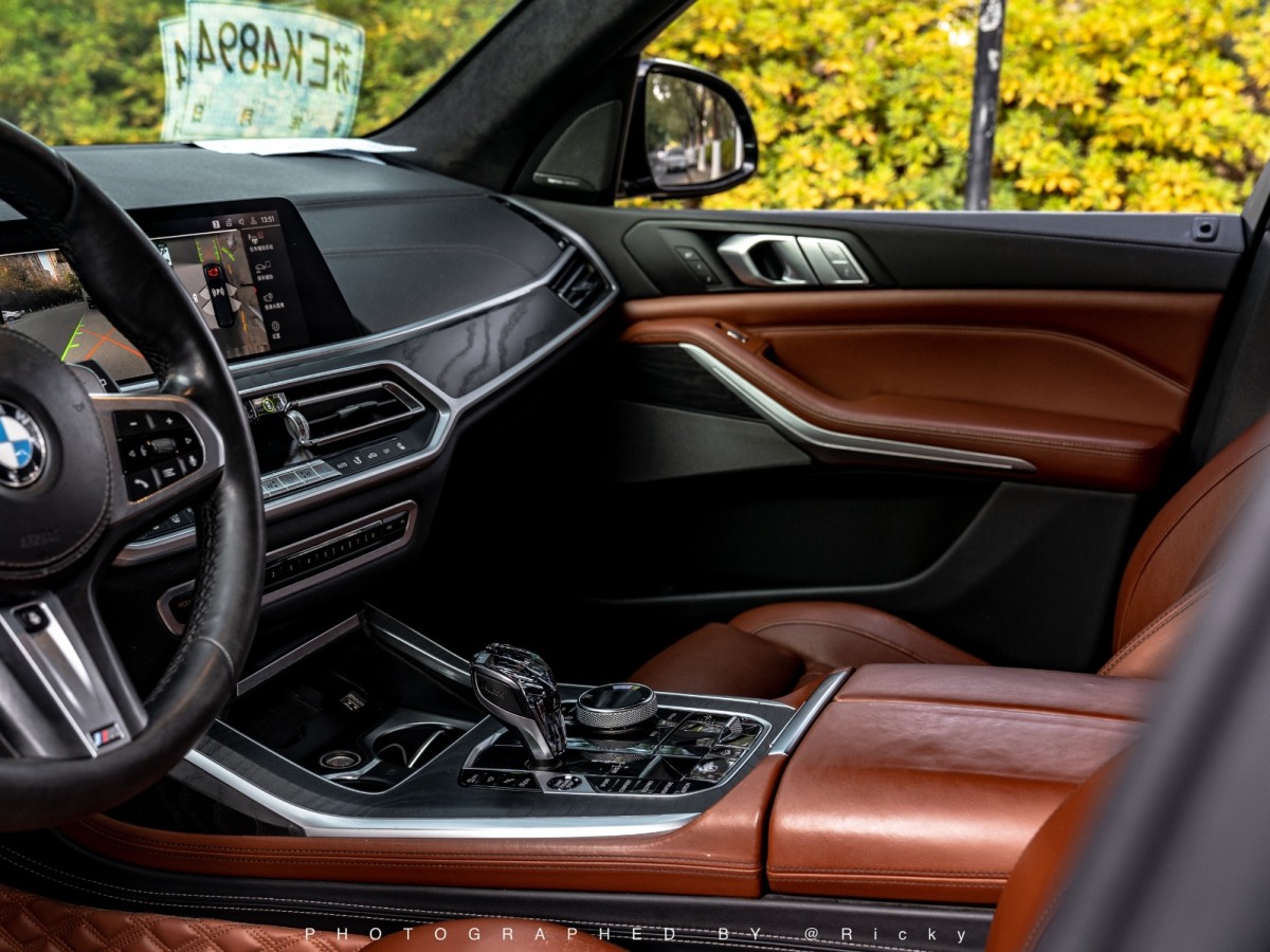 BMW X7 2020 immagine di auto #6