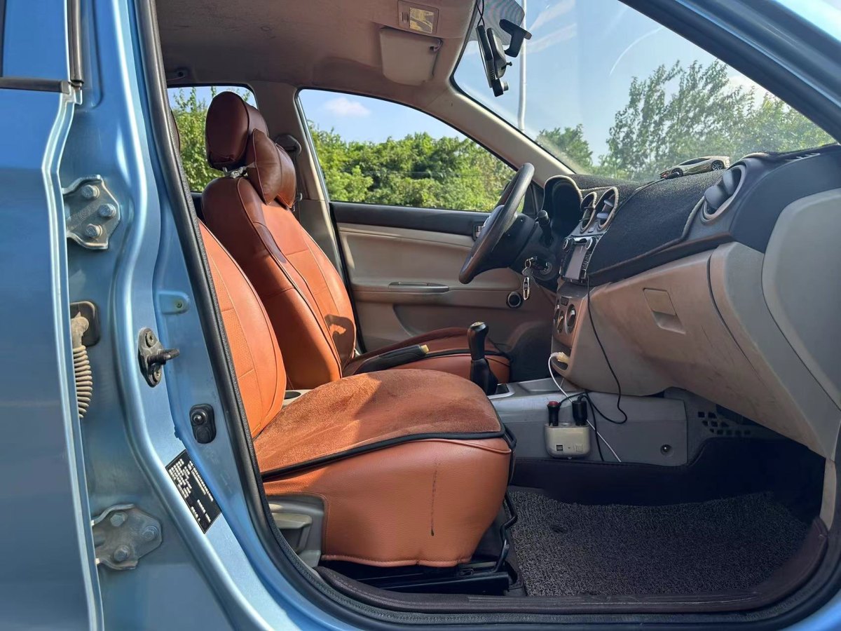 Changan Alsvin V3 2013 car image #6