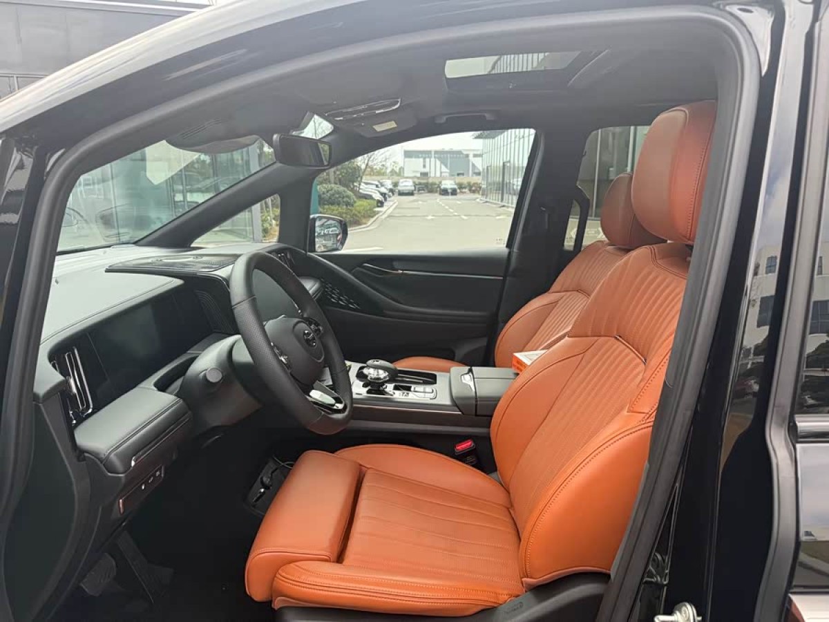 广汽传祺 传祺M8 2025 汽车图片 #6