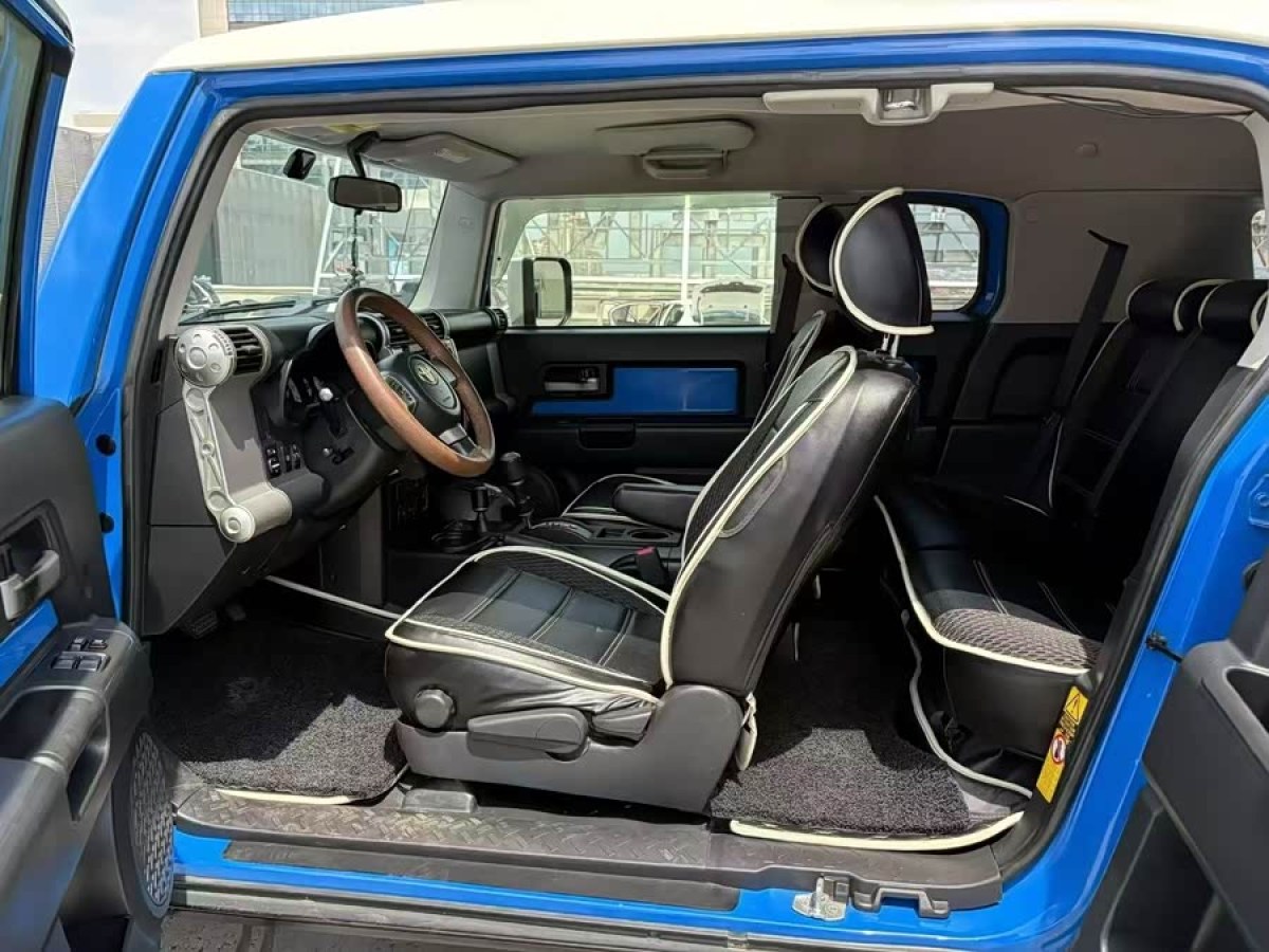 Toyota FJ Cruiser 2008 car image #6