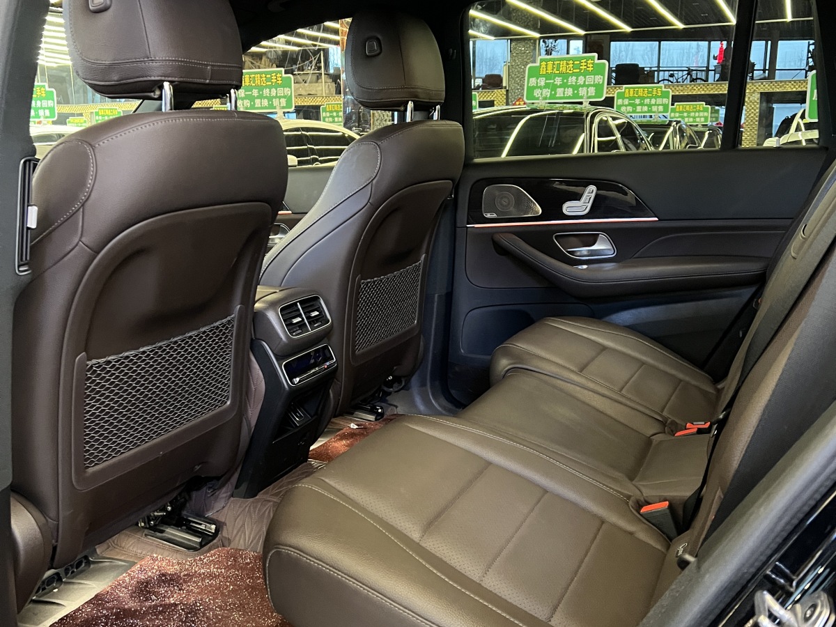 Mercedes-Benz GLS Class 2023 car image #6