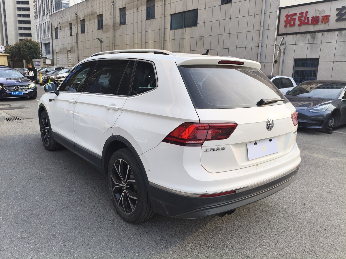 Volkswagen Tiguan X 2017 imagem de carro #6