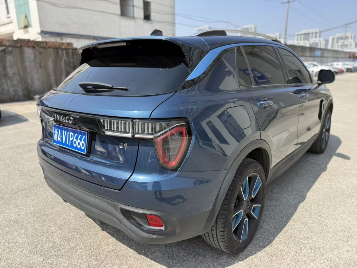 Lynk & Co 01 2019 #6 Lynk & Co 01 2019 car image #6