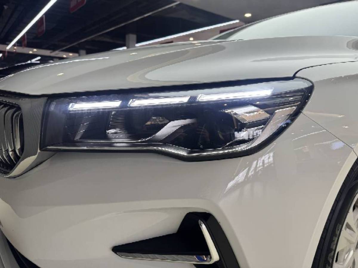 GEELY Emgrand 2025 car image #6