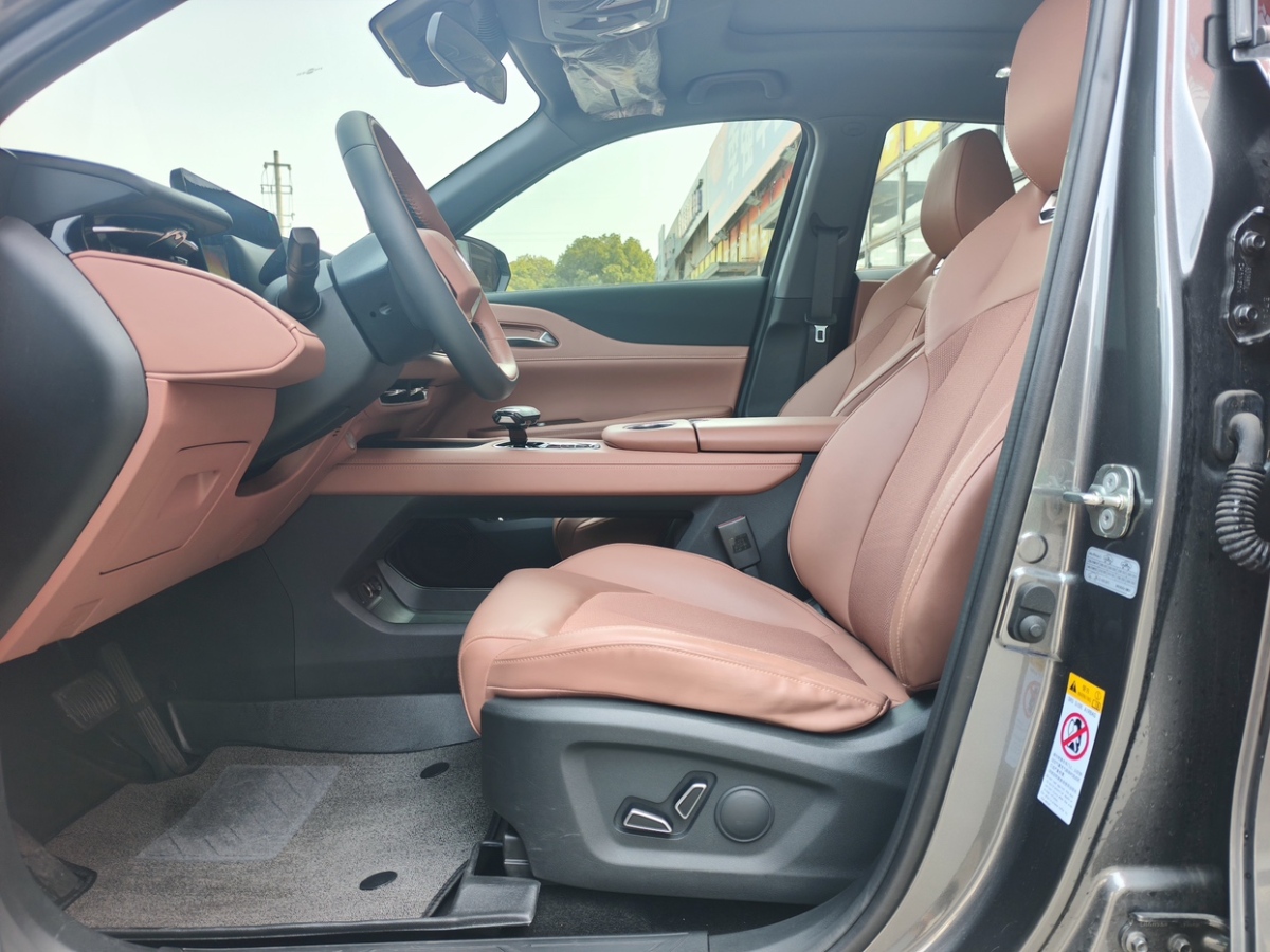 Changan UNI-Z 2024 immagine di auto #6