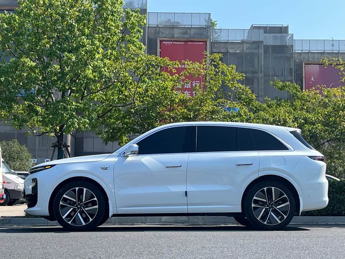 Li L6 2025 imagen de coche #6