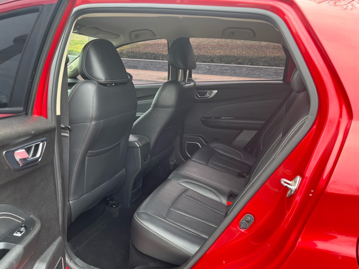 GEELY Vision X3 2019 изображение автомобиля #6