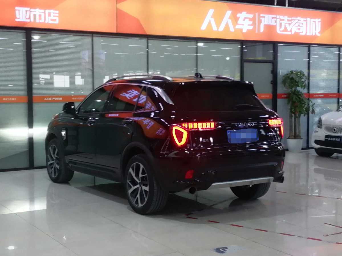 Lynk & Co 01 2020 car image #6