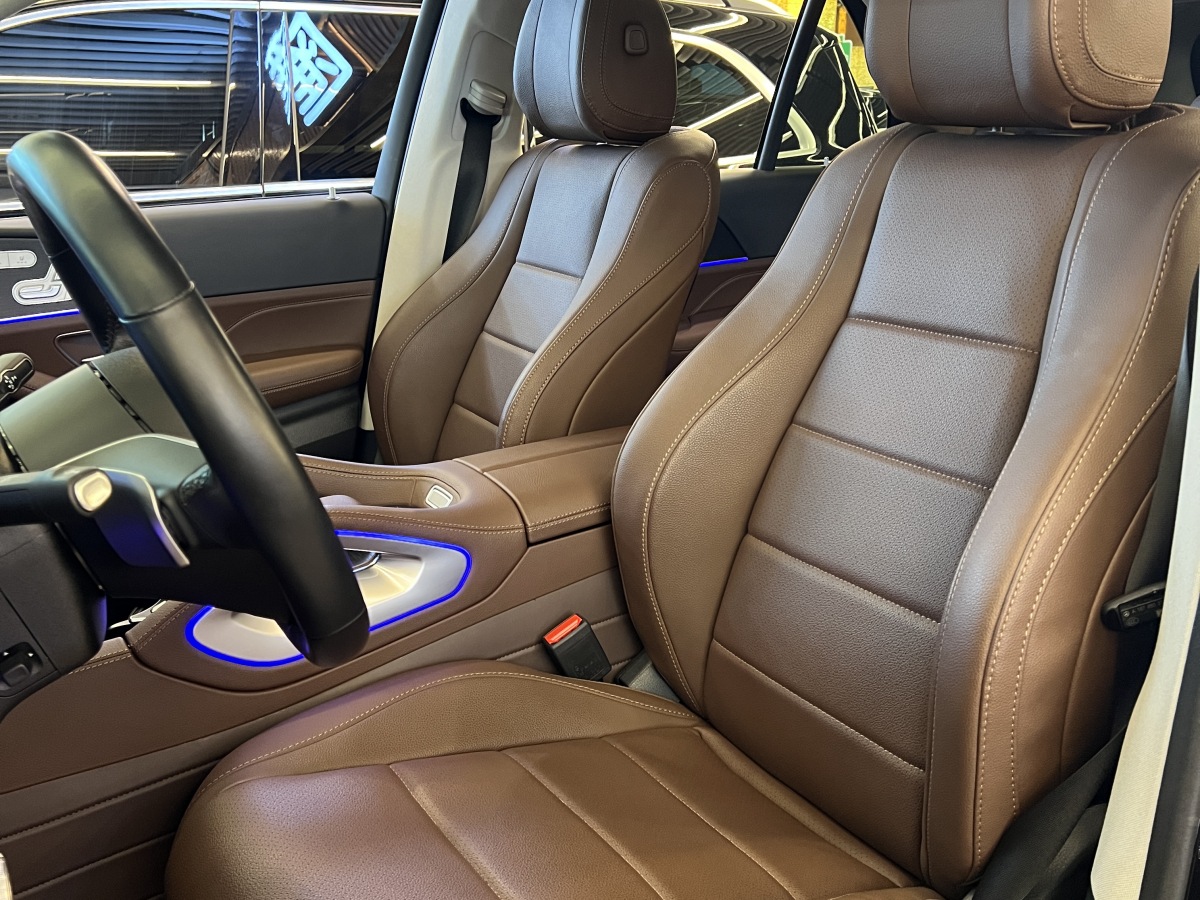 Mercedes-Benz GLE Class 2024 صورة سيارة #6