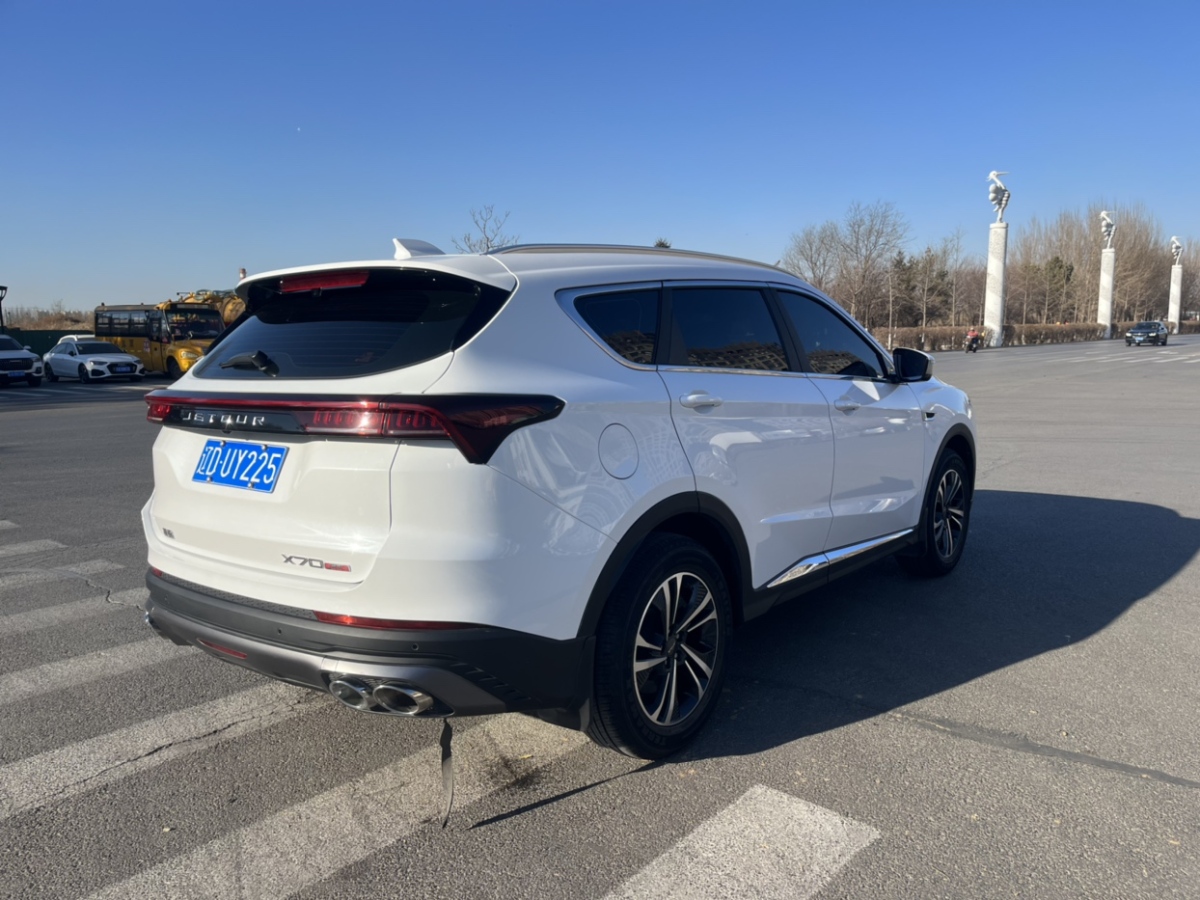 Exceed X70 PLUS 2022 car image #6