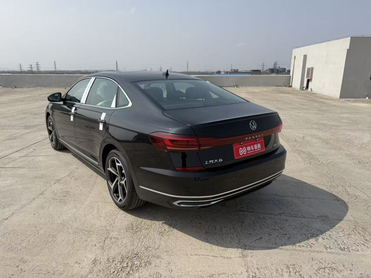 Volkswagen Passat 2026 car image #6