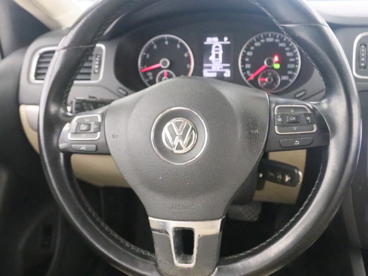 Volkswagen 2012 #6 Volkswagen 2012 car image #6