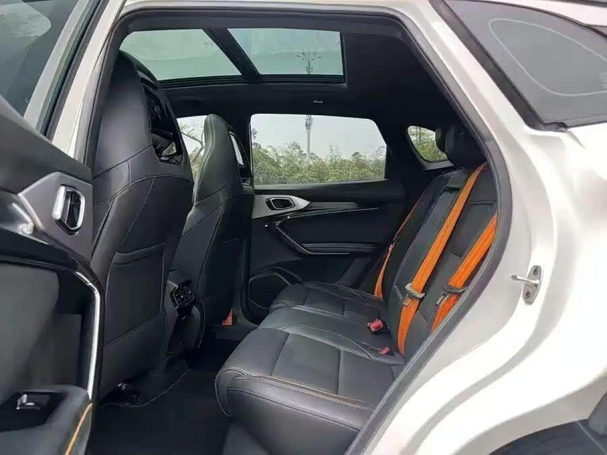 MG ONE 2024 immagine di auto #6