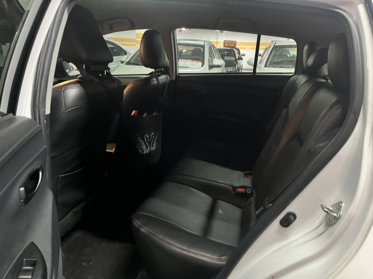 Toyota Yaris L Zhixuan 2016 immagine di auto #6