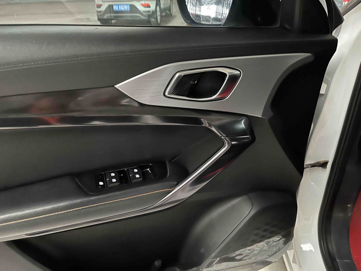 MG ONE 2022 immagine di auto #6