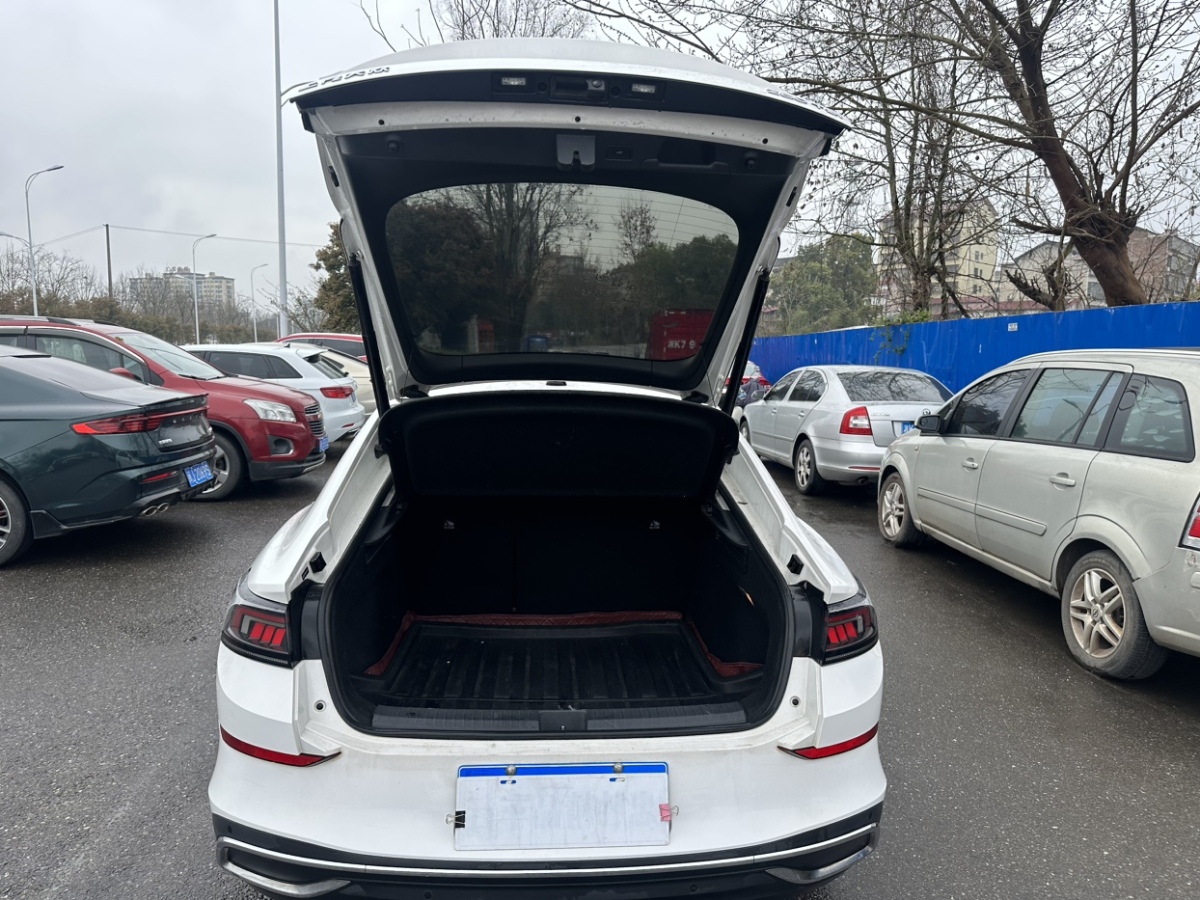 Volkswagen Lamando 2022 car image #6