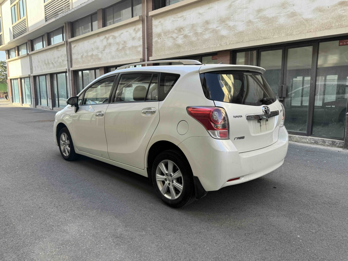 Toyota Verso 2014 car image #6