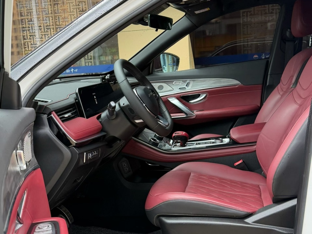 Jetour X70 PLUS 2023 car image #6