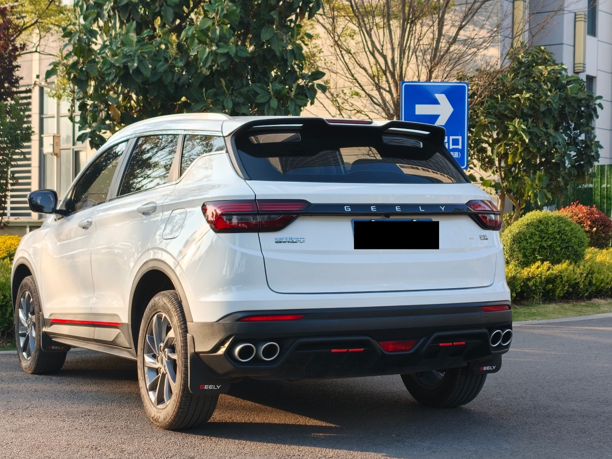 GEELY Coolray 2025 #6 GEELY Coolray 2025 car image #6