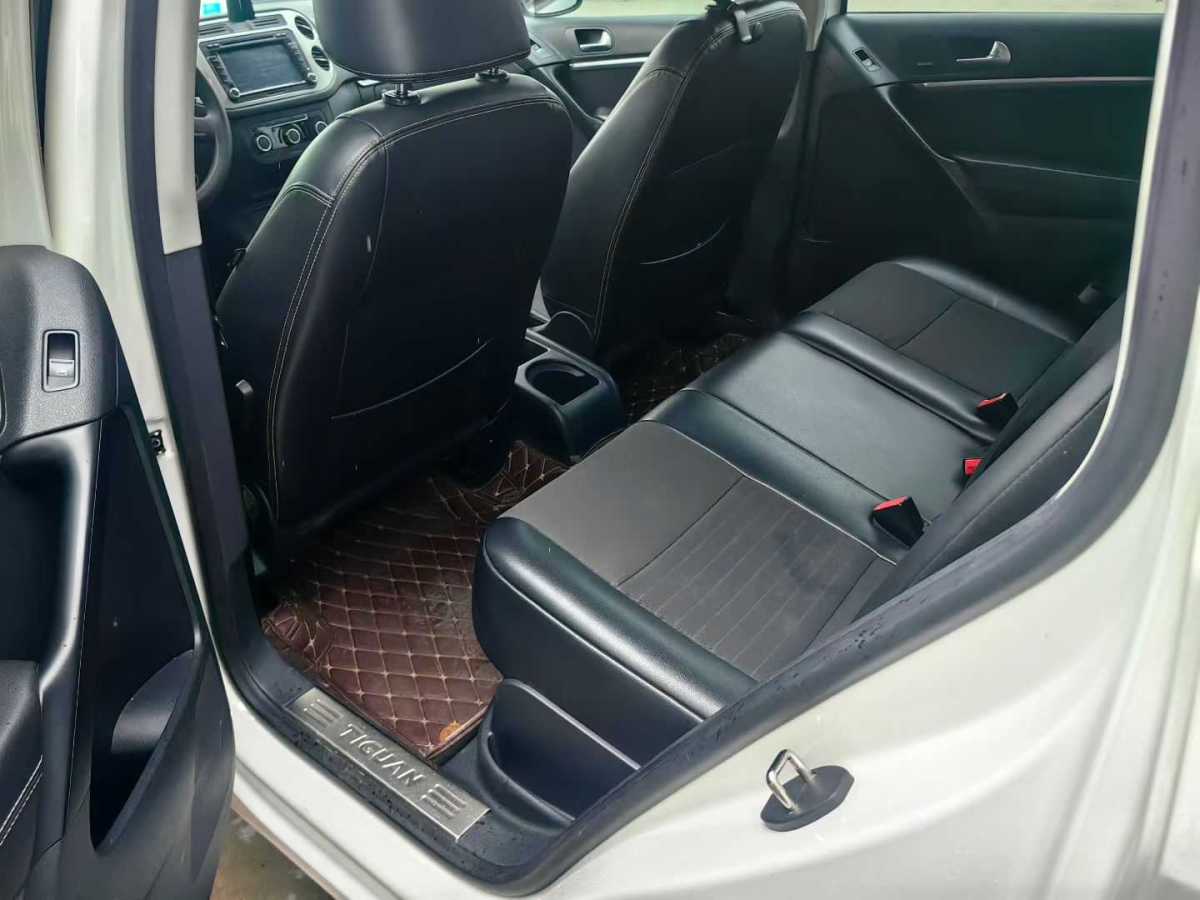 Volkswagen Tiguan 2016 car image #6