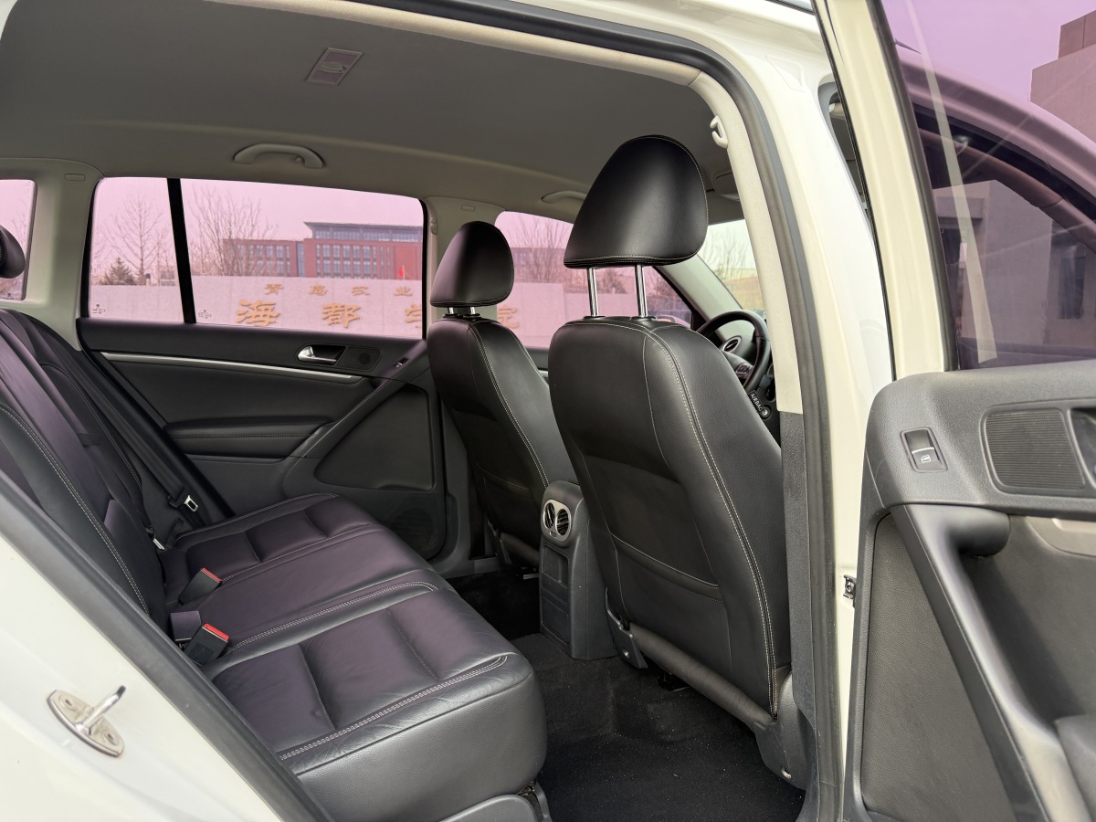 Volkswagen Tiguan 2016 car image #6