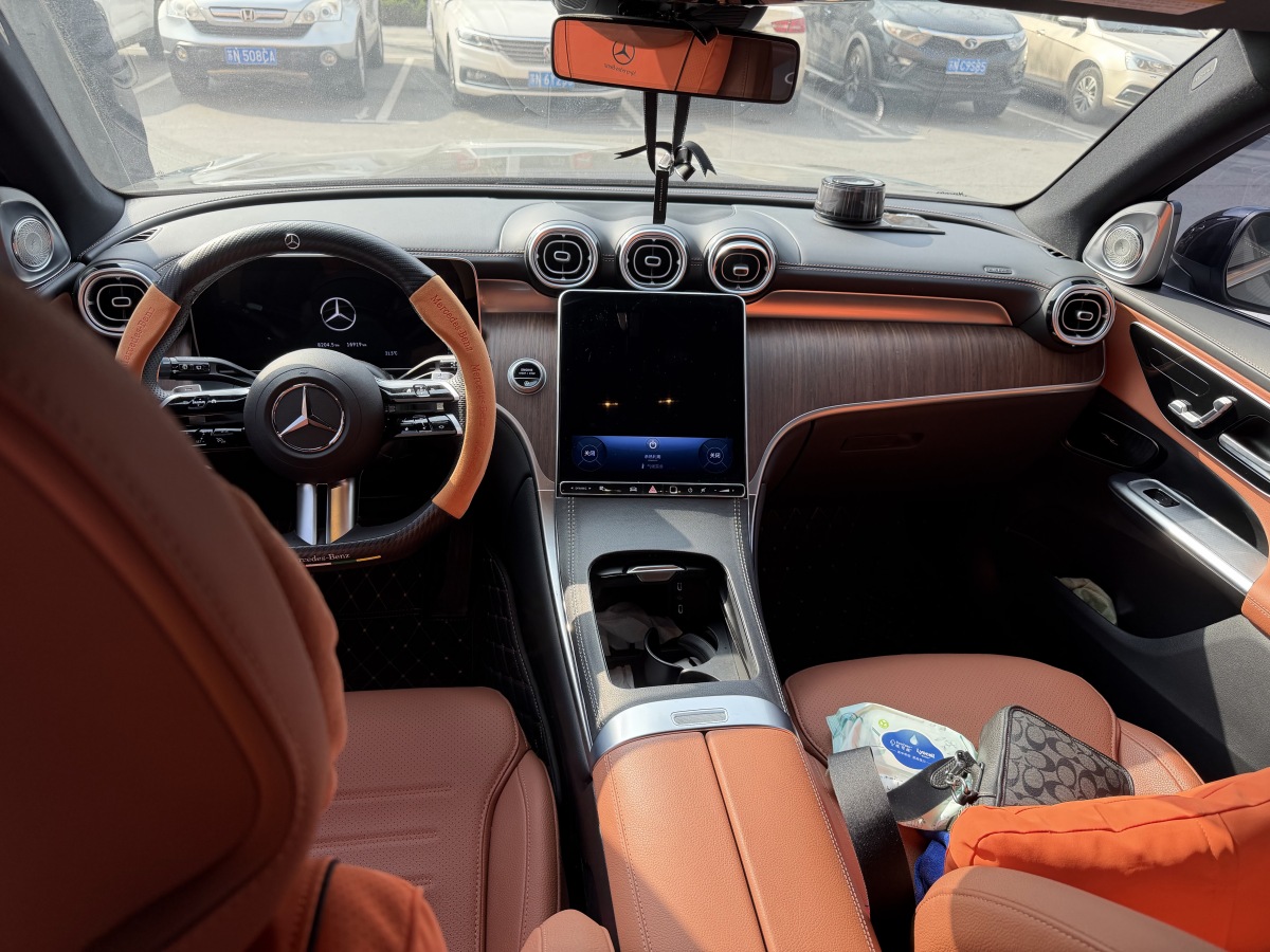 Mercedes-Benz GLC Class 2025 car image #6