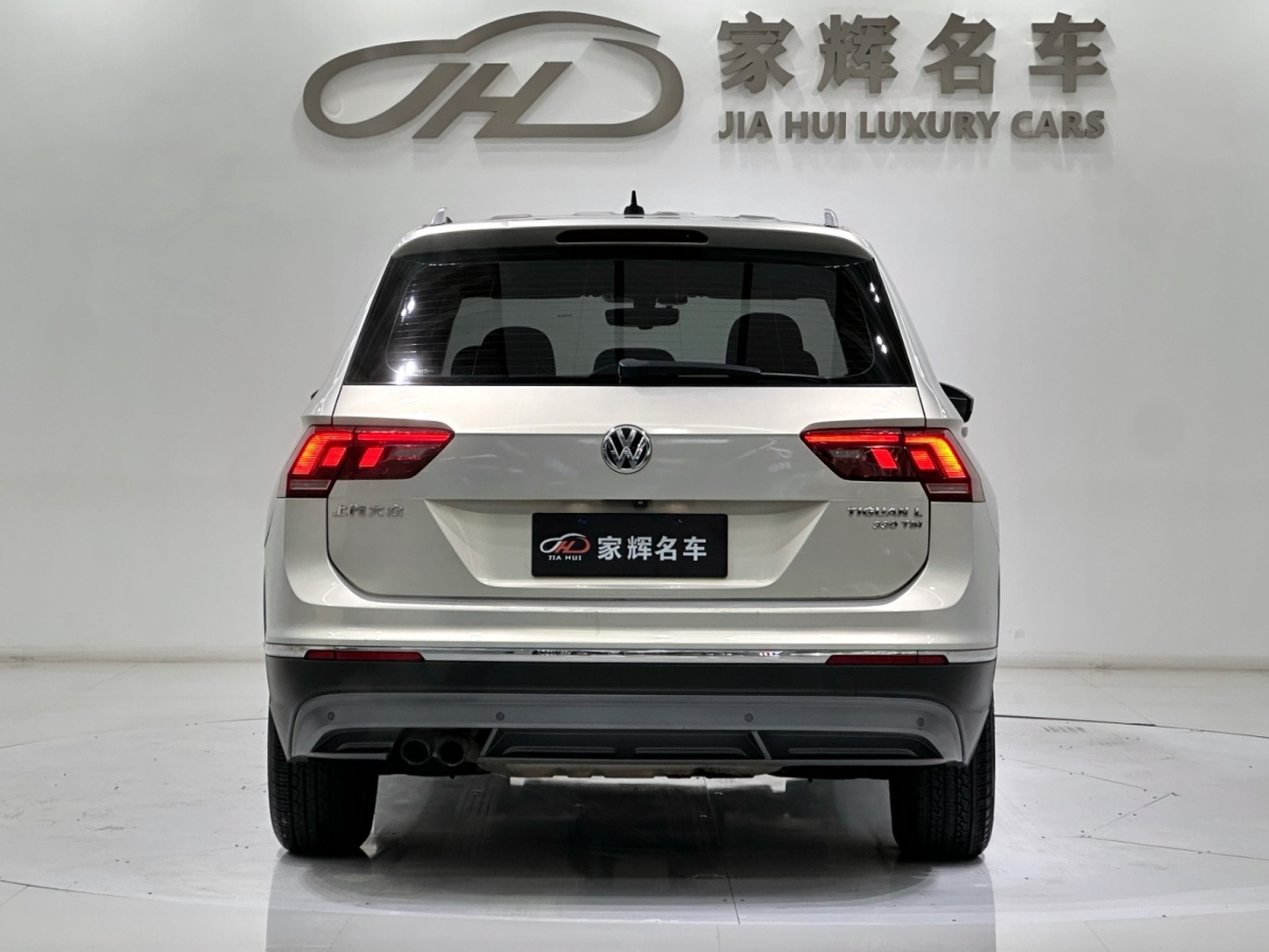 Volkswagen Tiguan L 2017 car image #6