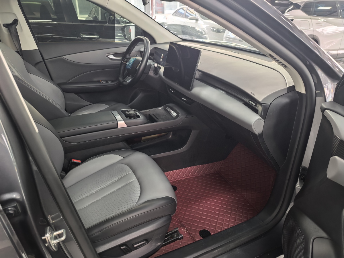 MG ES5 2025 imagen de coche #6